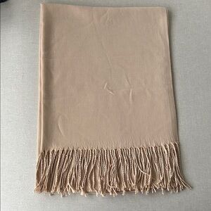 NWOT Beige Fringe Scarf